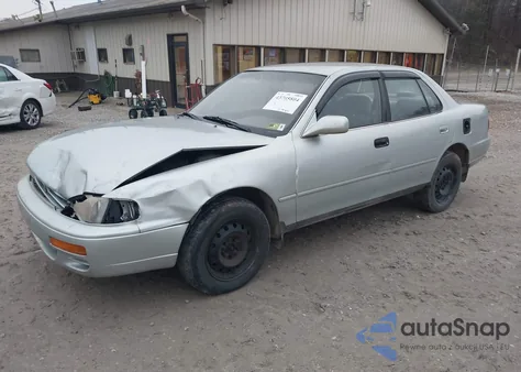 1996 Toyota Camry Le/Xle/Se from USA, damaged, VIN 4T1BF12K2TU116241